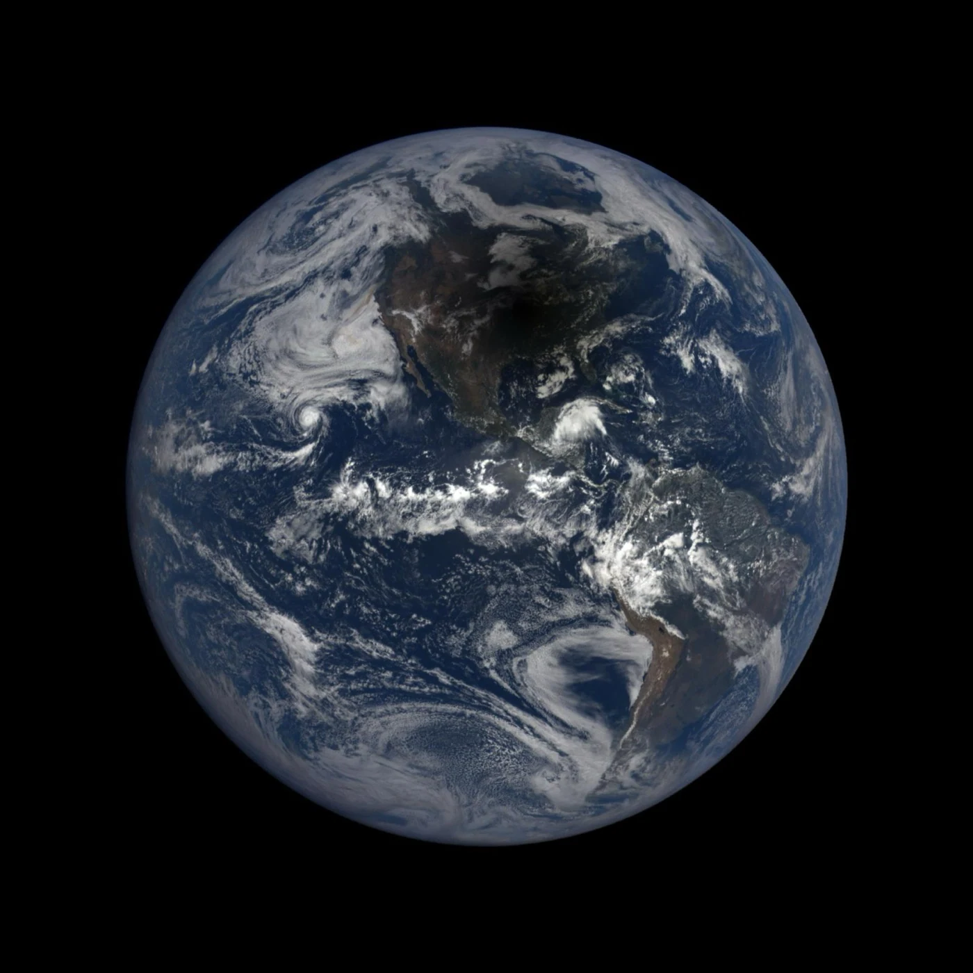Umbra de la Luna sobre la Tierra